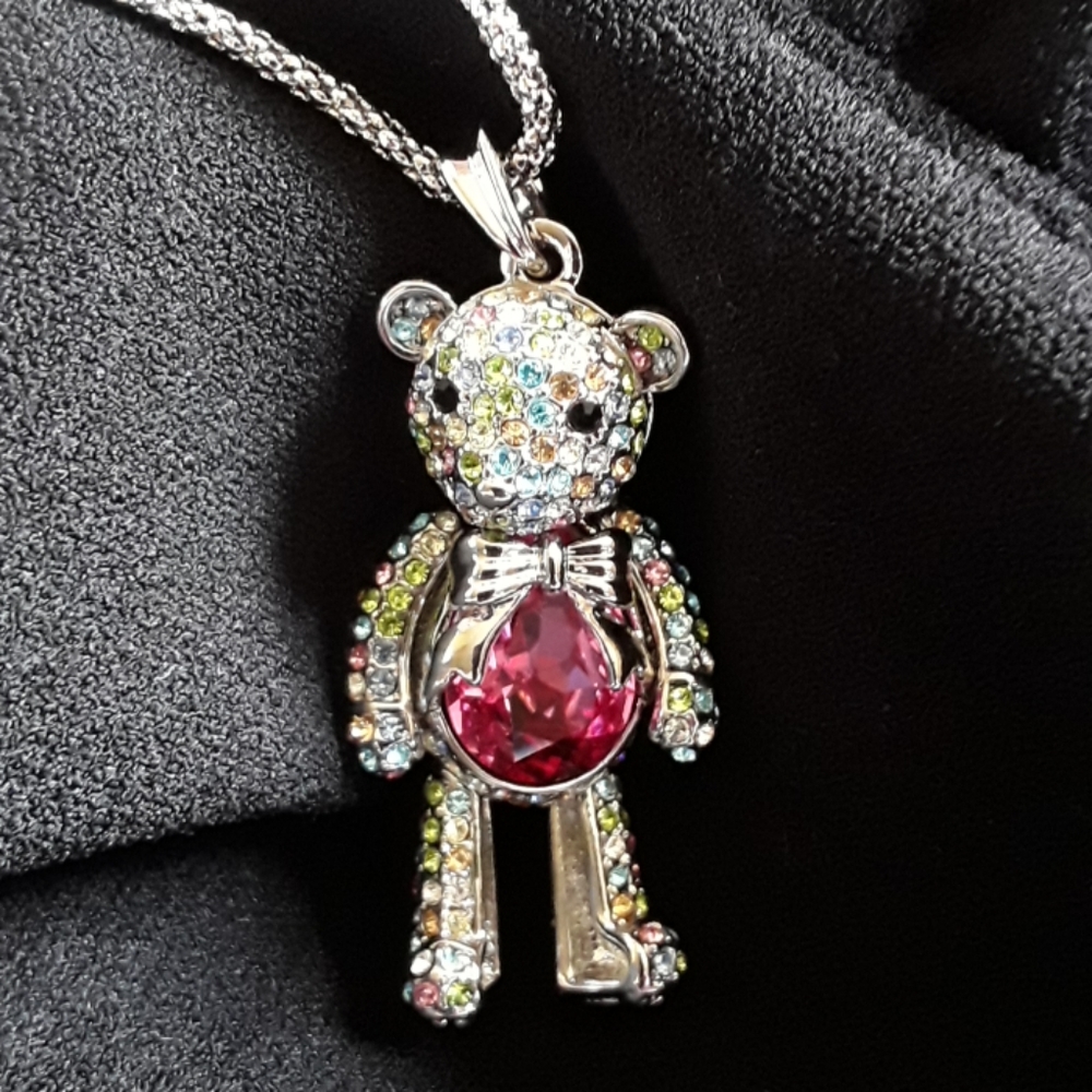 TEDDY BEAR PENDANT NECKLACE